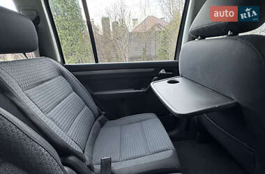 Мінівен Volkswagen Touran 2005 в 