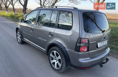 Мінівен Volkswagen Touran 2007 в 