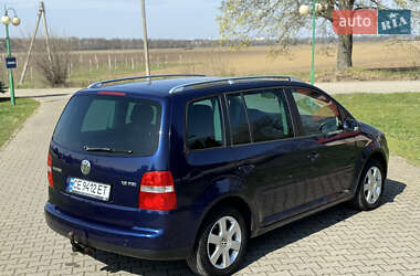 Минивэн Volkswagen Touran 2003 в 