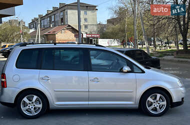 Минивэн Volkswagen Touran 2006 в 