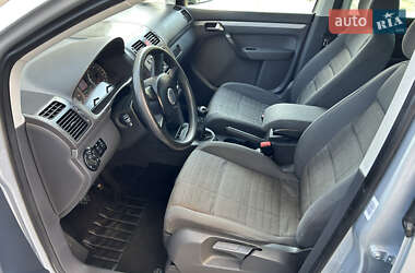 Минивэн Volkswagen Touran 2006 в 