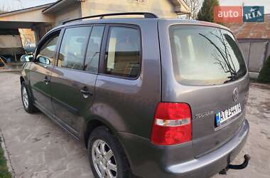 Минивэн Volkswagen Touran 2004 в 