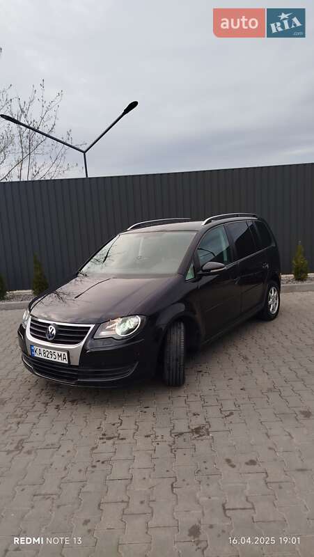 Volkswagen Touran 2009