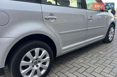 Минивэн Volkswagen Touran 2007 в 