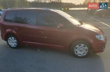 Мінівен Volkswagen Touran 2007 в 