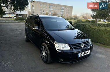 Минивэн Volkswagen Touran 2004 в 