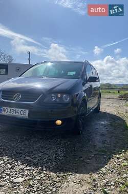 Мінівен Volkswagen Touran 2006 в Іршаві