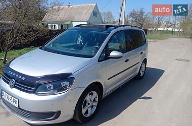 Мінівен Volkswagen Touran 2013 в Сквирі