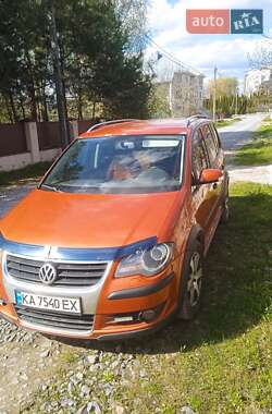 Минивэн Volkswagen Touran 2008 в 