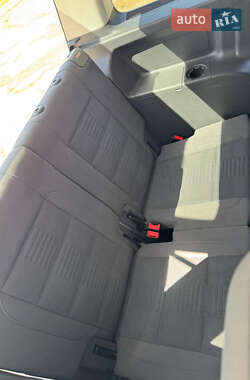 Мінівен Volkswagen Touran 2009 в 