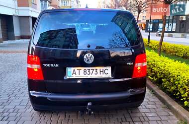 Минивэн Volkswagen Touran 2004 в 
