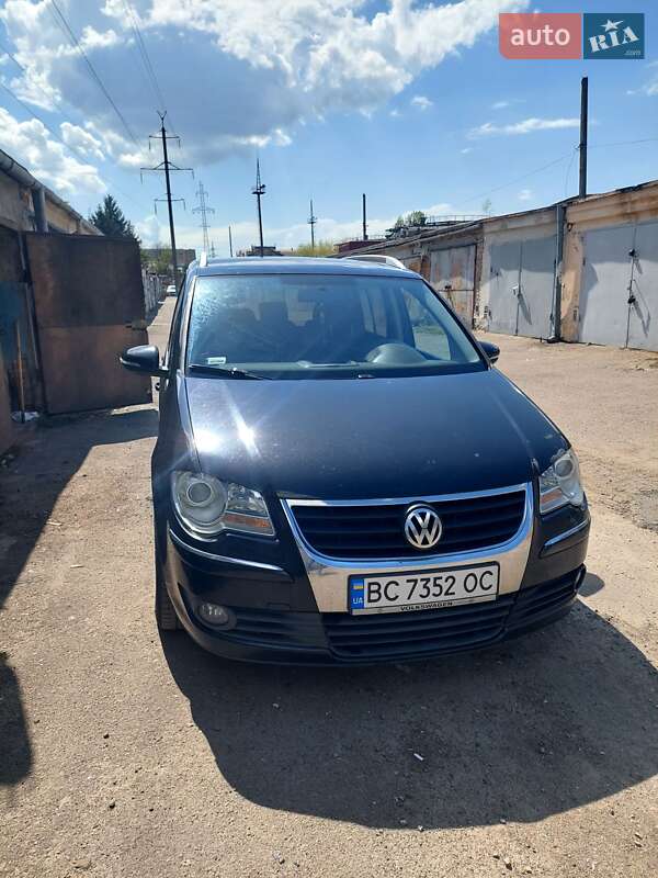 Volkswagen Touran 2010