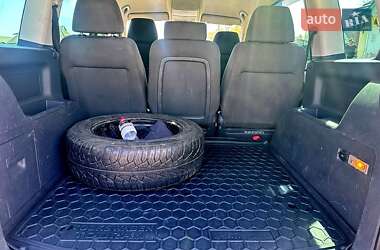 Минивэн Volkswagen Touran 2007 в 