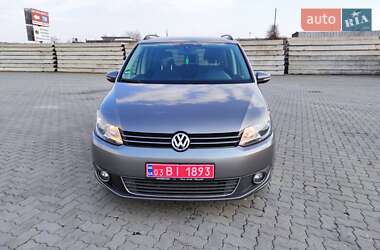 Мінівен Volkswagen Touran 2010 в 