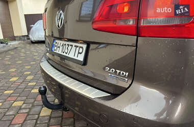 Мінівен Volkswagen Touran 2011 в 