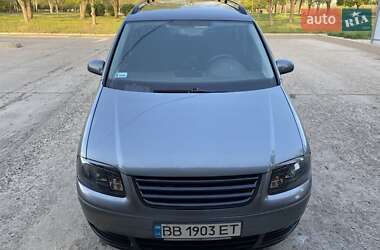 Мінівен Volkswagen Touran 2004 в 