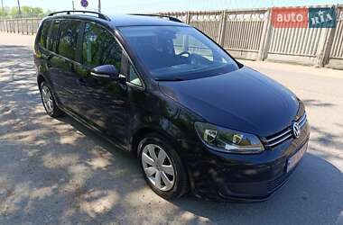 Минивэн Volkswagen Touran 2011 в 
