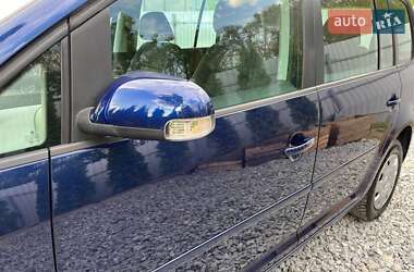 Минивэн Volkswagen Touran 2007 в 