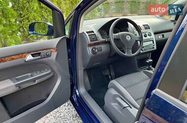 Минивэн Volkswagen Touran 2007 в 