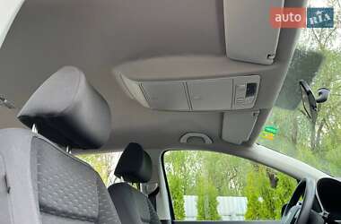 Минивэн Volkswagen Touran 2007 в 