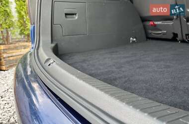 Минивэн Volkswagen Touran 2007 в 