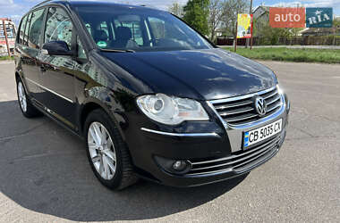 Мінівен Volkswagen Touran 2007 в 