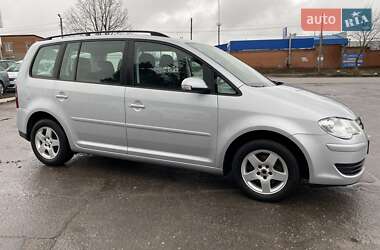 Мінівен Volkswagen Touran 2008 в 