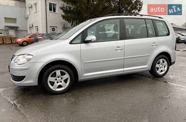 Мінівен Volkswagen Touran 2008 в 