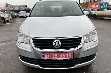 Мінівен Volkswagen Touran 2008 в 