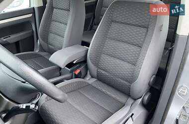 Мінівен Volkswagen Touran 2008 в 