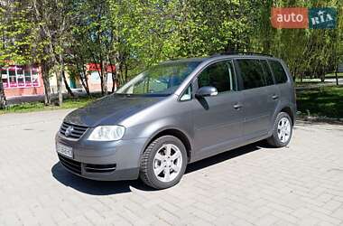 Минивэн Volkswagen Touran 2006 в 