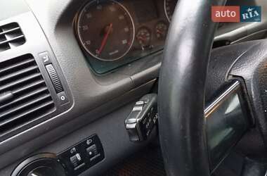 Минивэн Volkswagen Touran 2006 в 