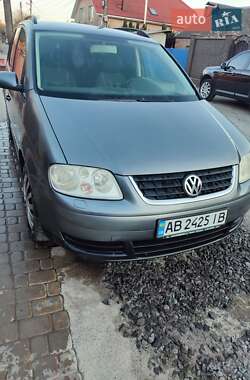Мінівен Volkswagen Touran 2006 в 