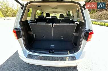 Микровэн Volkswagen Touran 2019 в 