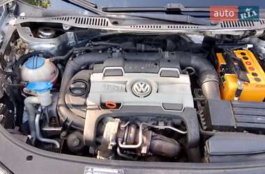 Минивэн Volkswagen Touran 2007 в 