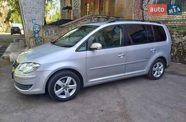 Мінівен Volkswagen Touran 2009 в Жмеринці