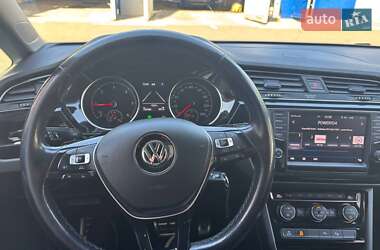 Мікровен Volkswagen Touran 2017 в 