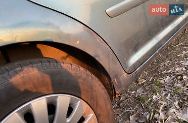 Мінівен Volkswagen Touran 2004 в 