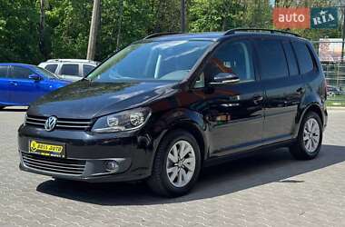 Мінівен Volkswagen Touran 2013 в 