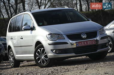 Минивэн Volkswagen Touran 2008 в Бердичеве