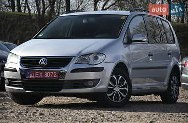 Мінівен Volkswagen Touran 2008 в 