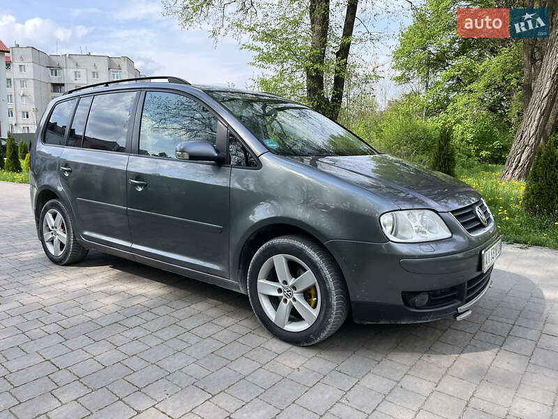 Мінівен Volkswagen Touran 2006 в Львові
