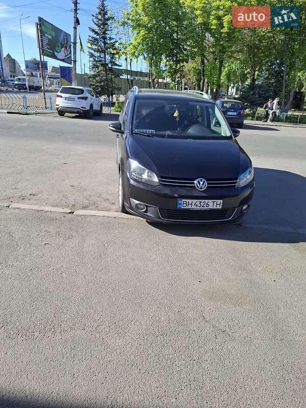 Мінівен Volkswagen Touran 2013 в Подільську