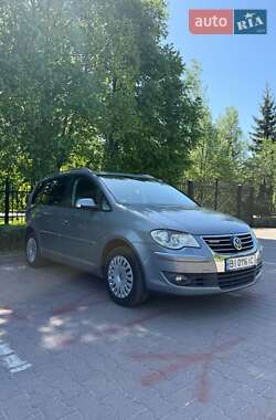 Мінівен Volkswagen Touran 2009 в Миргороді