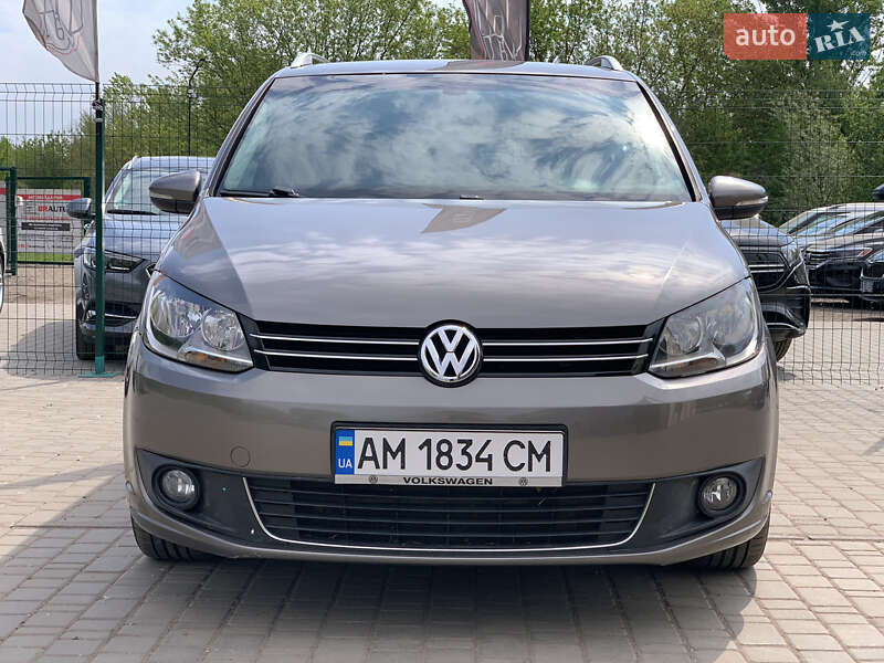 Мінівен Volkswagen Touran 2011 в Бердичеві