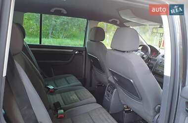 Минивэн Volkswagen Touran 2006 в 