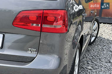 Мінівен Volkswagen Touran 2010 в 