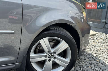 Мінівен Volkswagen Touran 2010 в 