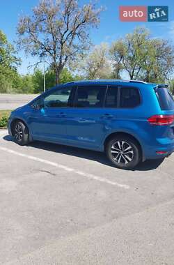 Мікровен Volkswagen Touran 2019 в 