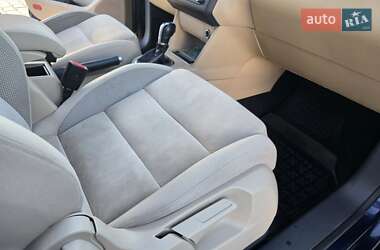 Минивэн Volkswagen Touran 2010 в 
